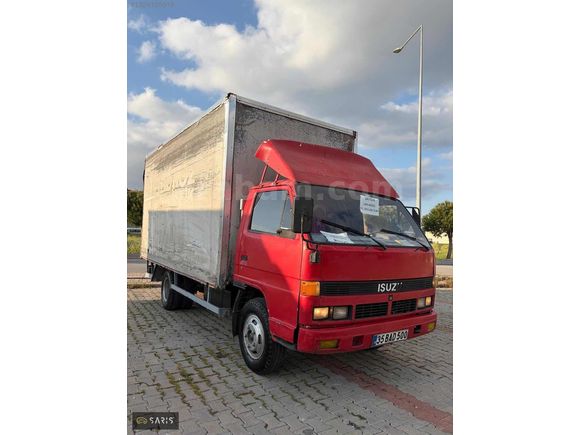 ISUZU NPR 1995