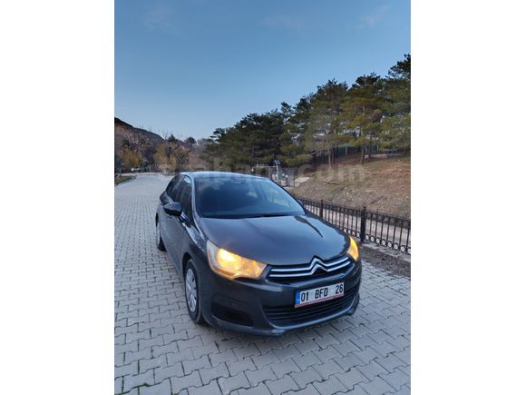 Sahibinden Citroen C4 1.4 VTi Attraction 2011 Model