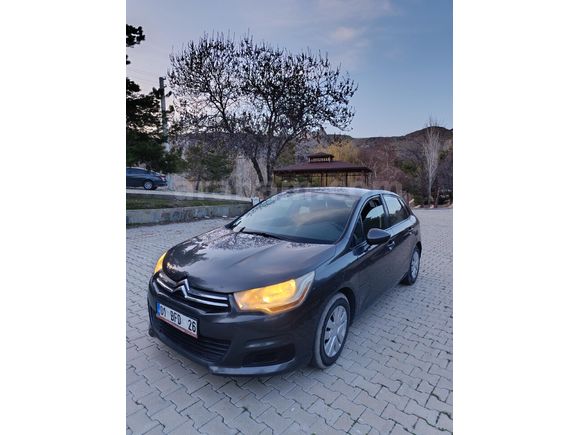Sahibinden Citroen C4 1.4 VTi Attraction 2011 Model