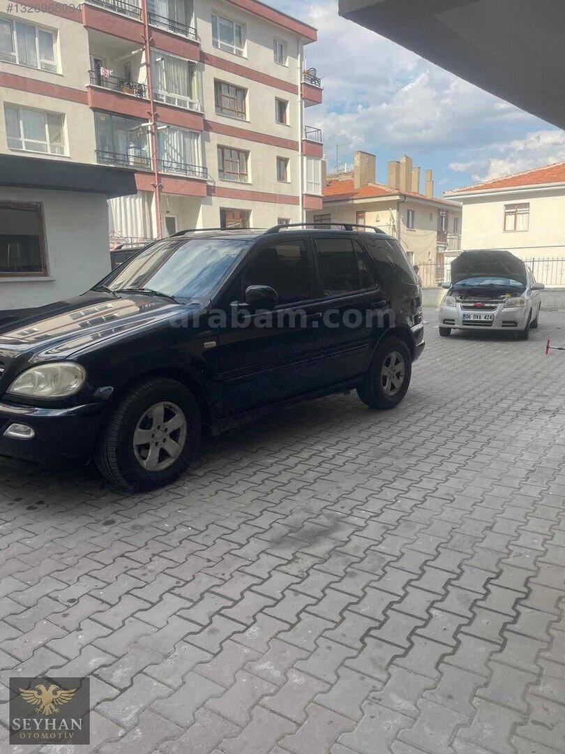 Galeriden Mercedes - Benz ML 320 1999 Model Ankara 320.000 km Siyah 7