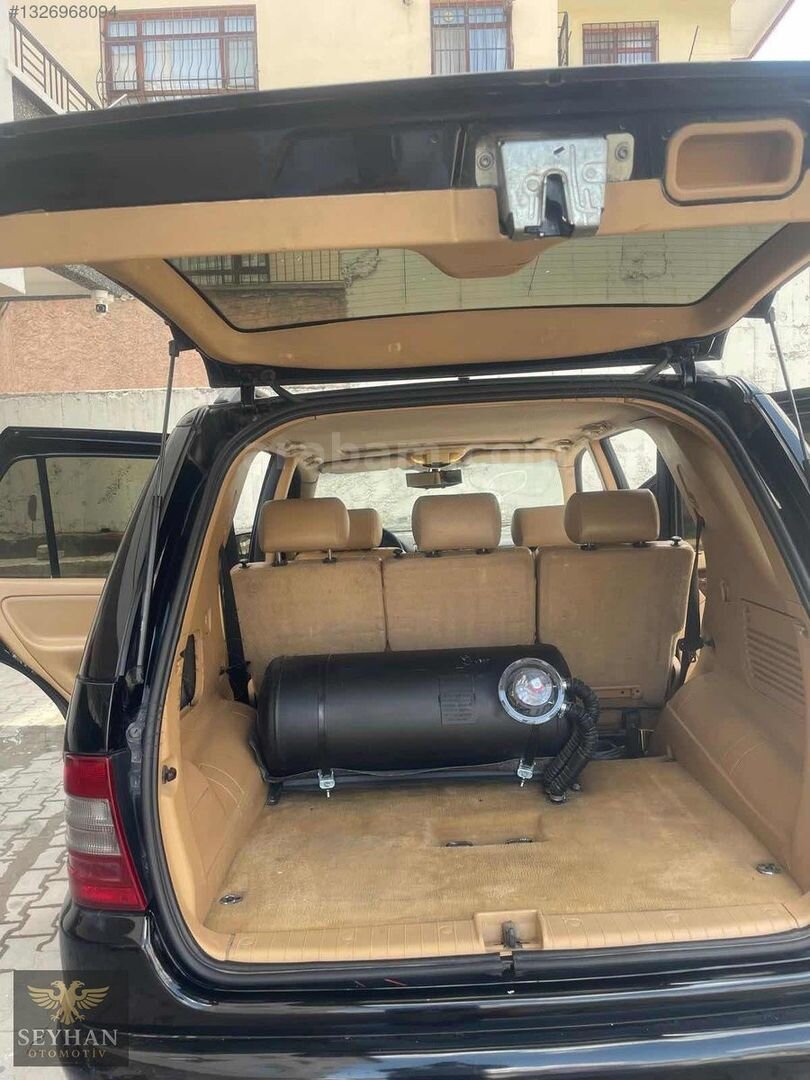 Galeriden Mercedes - Benz ML 320 1999 Model Ankara 320.000 km Siyah 5