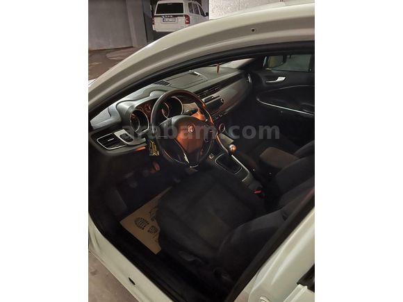 Sahibinden Alfa Romeo Giulietta 1.4 TB Progression Plus 2013 Model