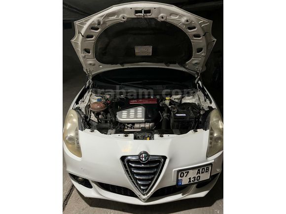 Sahibinden Alfa Romeo Giulietta 1.4 TB Progression Plus 2013 Model