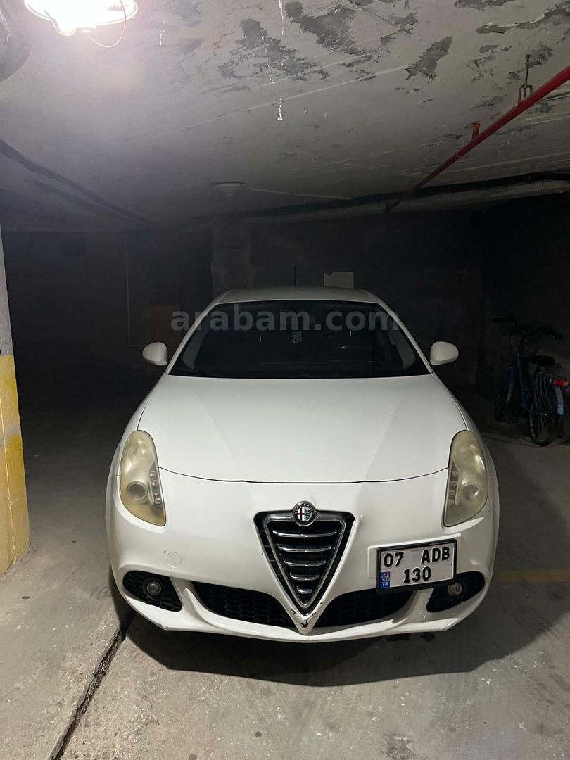Sahibinden Alfa Romeo Giulietta 1.4 TB Progression Plus 2013 Model Tekirdağ 168.000 km Beyaz 2