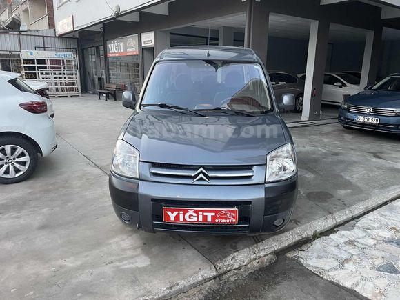 TÜRKİYEDE TEK SADECE 44,300 KM DE