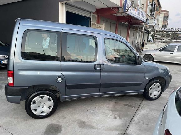 TÜRKİYEDE TEK SADECE 44,300 KM DE