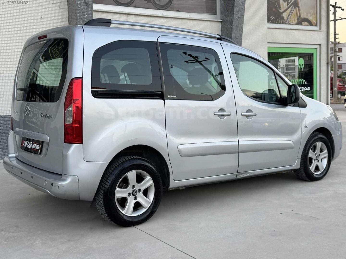 Galeriden Citroen Berlingo 1.6 HDi Combi SX 2011 Model Balıkesir 222.000 km Gri 6