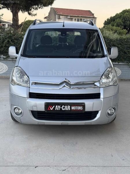 Galeriden Citroen Berlingo 1.6 HDi Combi SX 2011 Model Balıkesir 222.000 km Gri