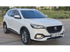 2024 MG HS İÇİ KIRMIZI 32 BİN KM HATASIZ BOYASIZ SERVİS BAKIMLI