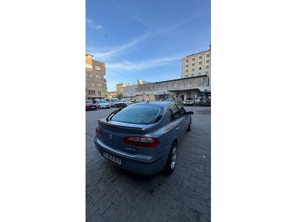 ACİL Sahibinden Renault Laguna 1.6 Privilege 2004 Model 