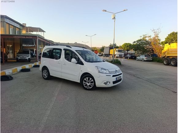 YASİR OTOMOTİV'DEN 2013 MODEL BERLİNGO FULL PAKET