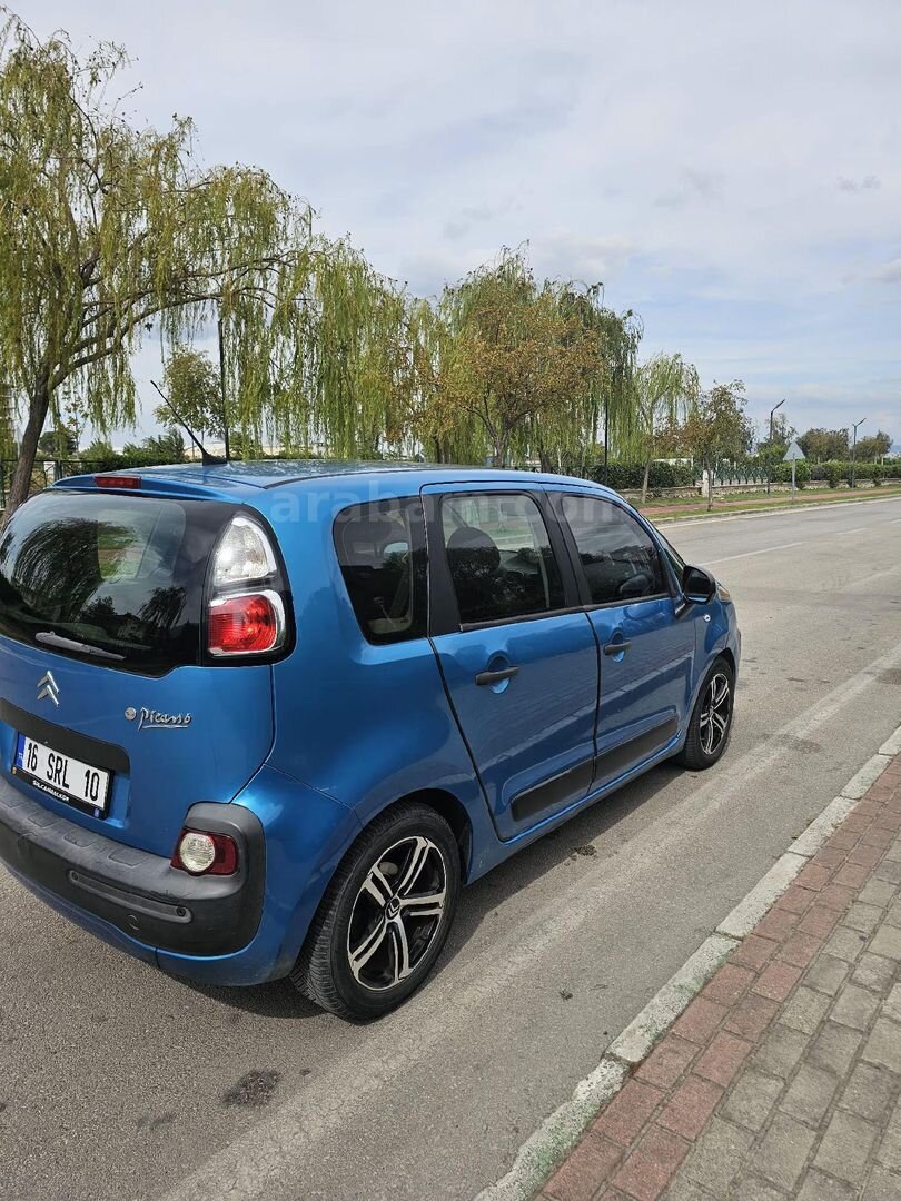Sahibinden Citroen C3 Picasso 1.6 HDi X 2010 Model Bursa 274.000 km Mavi 4