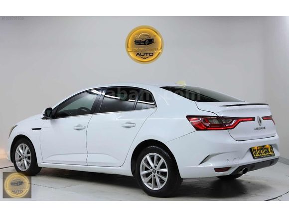 ÖZTÜRK AUTO'DAN HATASIZ OTOMATİK 2019 MEGANE 1.5 DCİ TOUCH