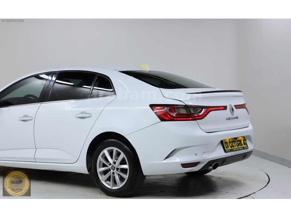 ÖZTÜRK AUTO'DAN HATASIZ OTOMATİK 2019 MEGANE 1.5 DCİ TOUCH