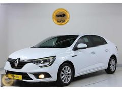 ÖZTÜRK AUTO'DAN HATASIZ OTOMATİK 2019 MEGANE 1.5 DCİ TOUCH