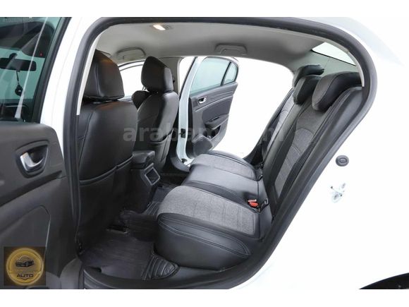ÖZTÜRK AUTO'DAN HATASIZ OTOMATİK 2019 MEGANE 1.5 DCİ TOUCH