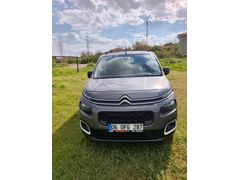 Sahibinden Citroen Berlingo 1.5 BlueHDI Feel Stil 2022 Model 