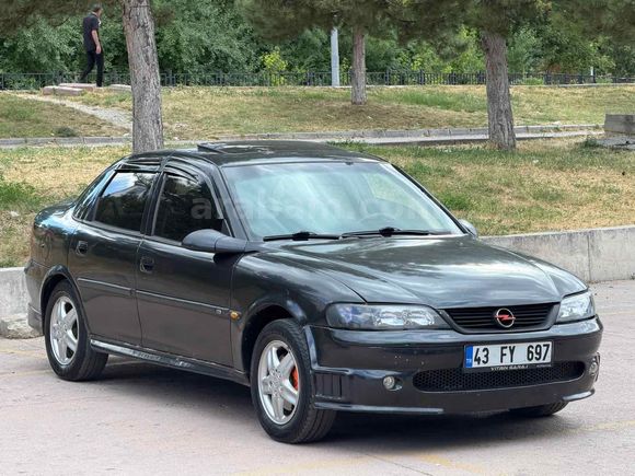 KÜTAHYA ***SANRUFLU Opel Vectra 2.0 CD 1997 Model ***