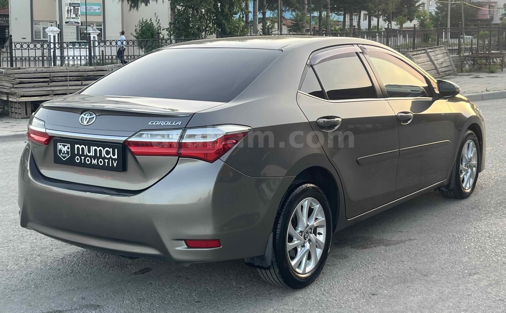 Galeriden Toyota Corolla 1.4 D-4D Advance 2016 Model Burdur 191.500 km Gri 4