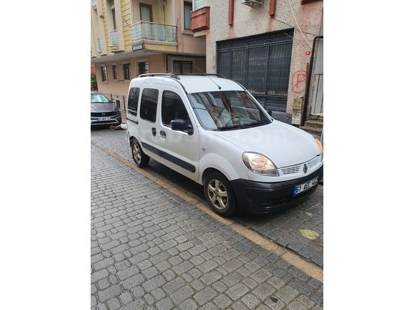 Sahibinden Renault Kangoo Multix 1.5 dCi Authentique 2011 Model 