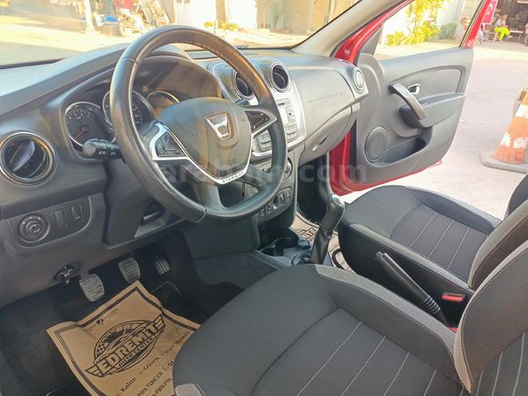 HATASIZ~BOYASIZ~84.000KM~2017 DACİA STEPWAY 1.5DCİ 90HP KARTA 12TAKSİT
