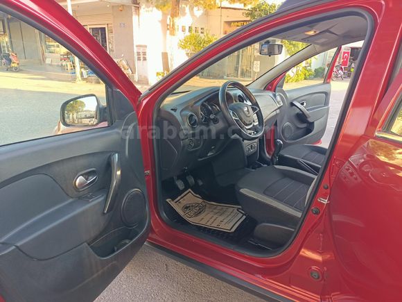 HATASIZ~BOYASIZ~84.000KM~2017 DACİA STEPWAY 1.5DCİ 90HP KARTA 12TAKSİT
