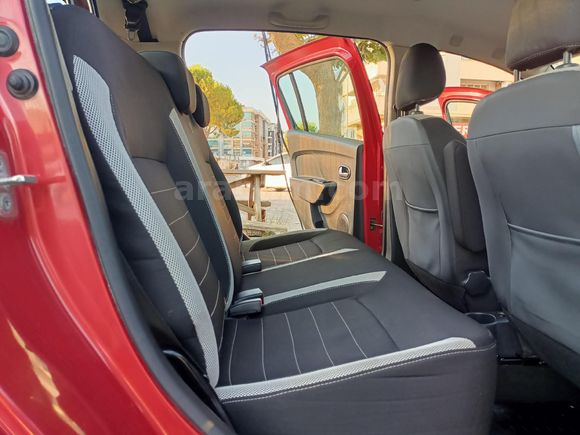 HATASIZ~BOYASIZ~84.000KM~2017 DACİA STEPWAY 1.5DCİ 90HP KARTA 12TAKSİT