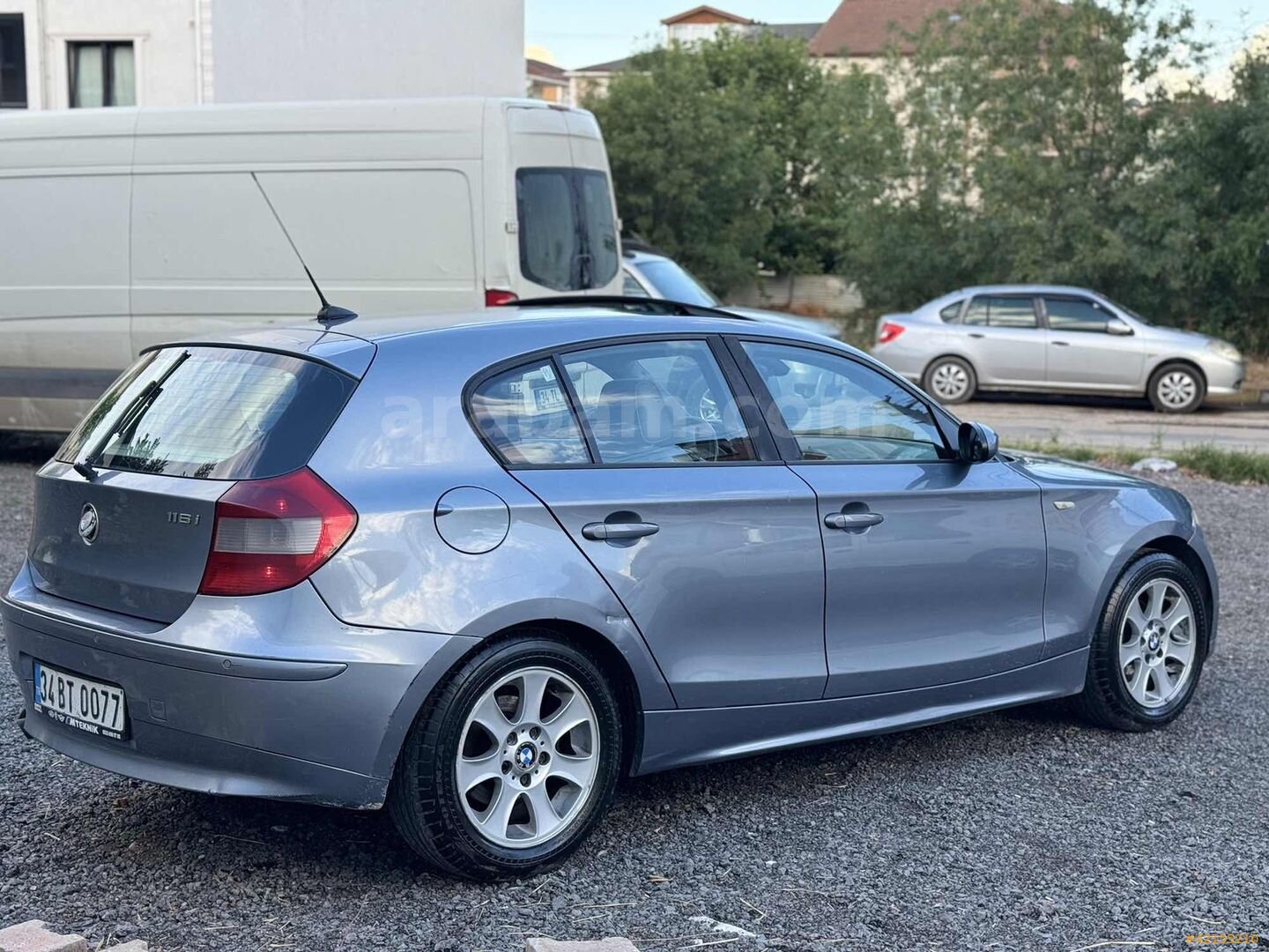 Galeriden BMW 1 Serisi 116i Standart 2005 Model Kocaeli 343.000 km Mavi 5