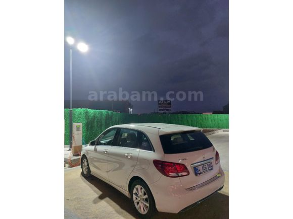 Sahibinden Mercedes - Benz B 180 CDI BlueEFFICIENCY Style 2017 Model