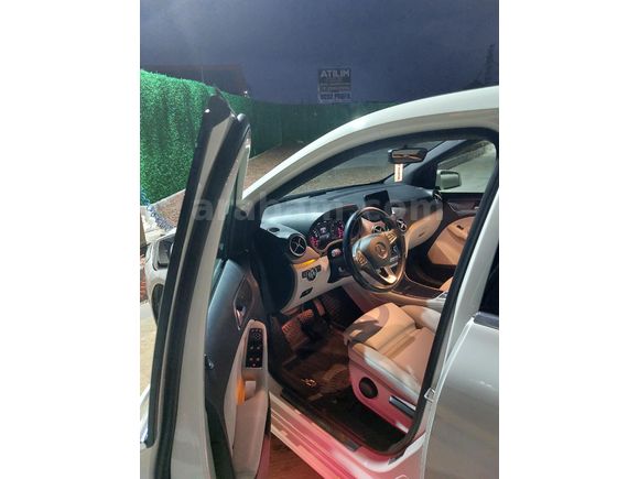 Sahibinden Mercedes - Benz B 180 CDI BlueEFFICIENCY Style 2017 Model