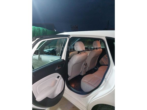 Sahibinden Mercedes - Benz B 180 CDI BlueEFFICIENCY Style 2017 Model