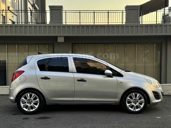 Sahibinden Opel Corsa 1.3 CDTI Enjoy 2011 Model 