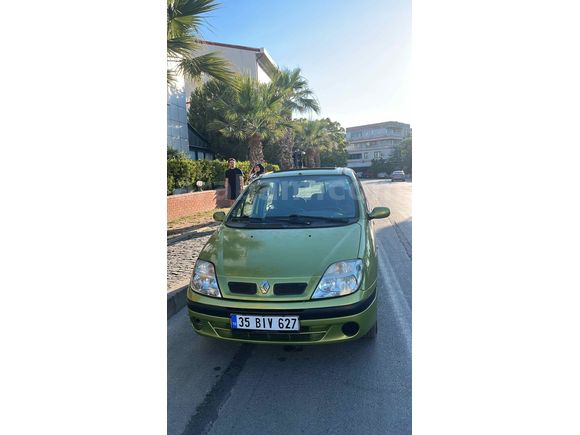 Sahibinden Renault Scenic 1.6 RXT 2001 Model 