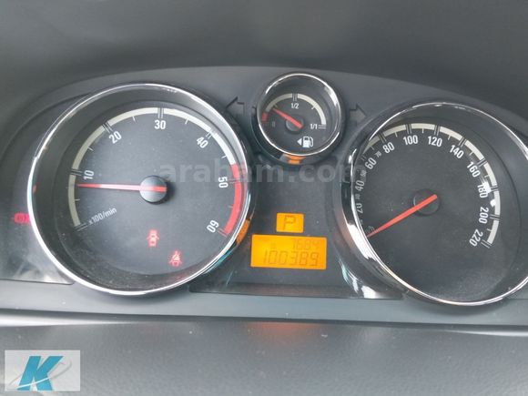 HATASIZ ,2011 MODEL OPEL ANTARA 2.0 ,100 BİN KM
