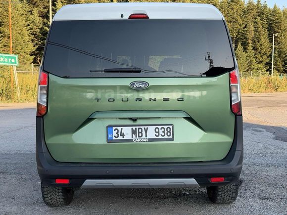 2024 FORD COURİER ACTİVE BOYASIZ ÇİFT RENK GARANTİLİ 22.000 km