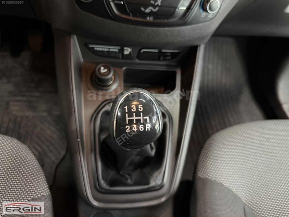 FORD COURİER 45 BİN KM'DE ECOBOST COLORLİNE FABRİKASYON LPGLİ