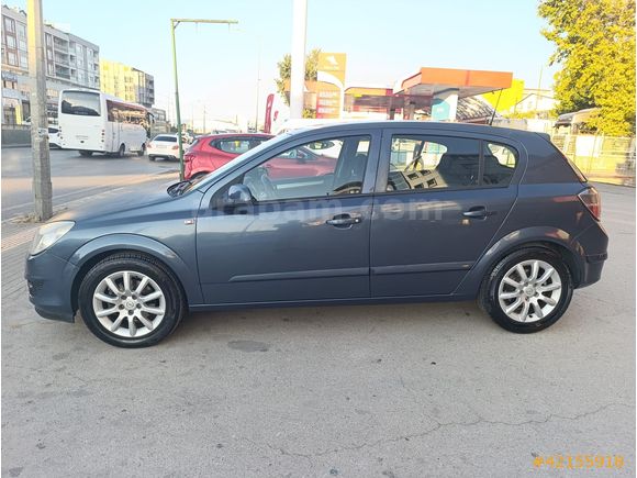 OTOMATİK DEĞİŞENSİZ 145 BİN KM OPEL ASTRA ENJOY