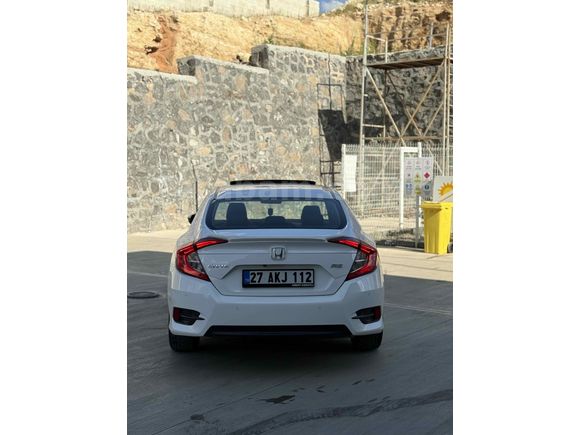 Sahibinden Honda Civic 1.6i VTEC Executive 2017 Model 