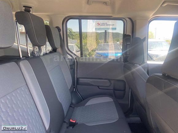 HYUNDAI ONURLU'DAN -1 PARÇA BOYALI- DEĞİŞENSİZ COURİER TITANIUM