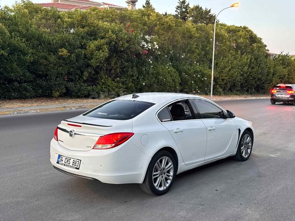 Sahibinden Opel Insignia 2.0 CDTI CDTi 2011 Model 