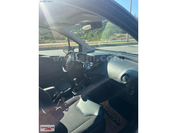 HATASIZ 2023 MODEL 41.000kmde TİTANİUM PLUS