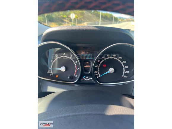 HATASIZ 2023 MODEL 41.000kmde TİTANİUM PLUS