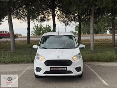 BORDO'DAN 2022 FORD TOURNEO COURİER