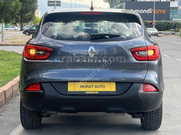 MURAT AUTO'DAN HATASIZ BOYASIZ TRAMERSİZ RENAULT KADJAR