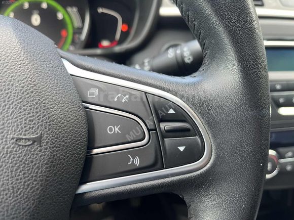 MURAT AUTO'DAN HATASIZ BOYASIZ TRAMERSİZ RENAULT KADJAR