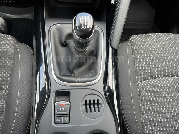 MURAT AUTO'DAN HATASIZ BOYASIZ TRAMERSİZ RENAULT KADJAR