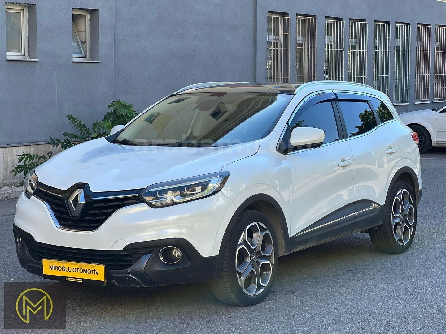 346.000TL PEŞİNATLA ELDEN SENETLİ RENAULT KADJAR 3