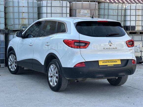 2016 MDL+RENAULT KADJAR+1.5 DCİ 110BG+TOUCH+BOYASIZ