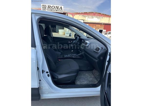 2016 MDL+RENAULT KADJAR+1.5 DCİ 110BG+TOUCH+BOYASIZ