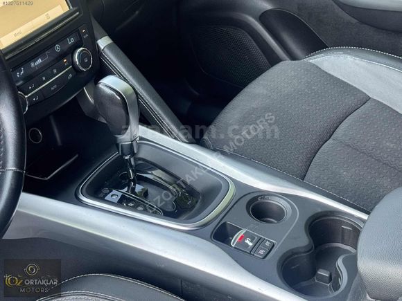 ÖZORTAKLAR'DAN 2018 KADJAR 1.5 İCON 117 BİN KM CAM TAVANLI